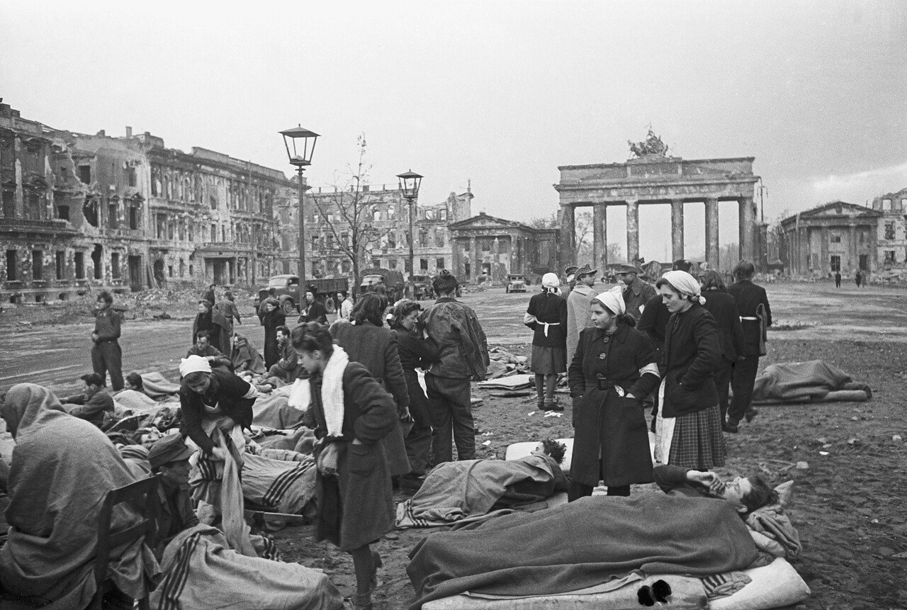 1-A1_KH200957_BrandenburgerTor_400dpi.jpg