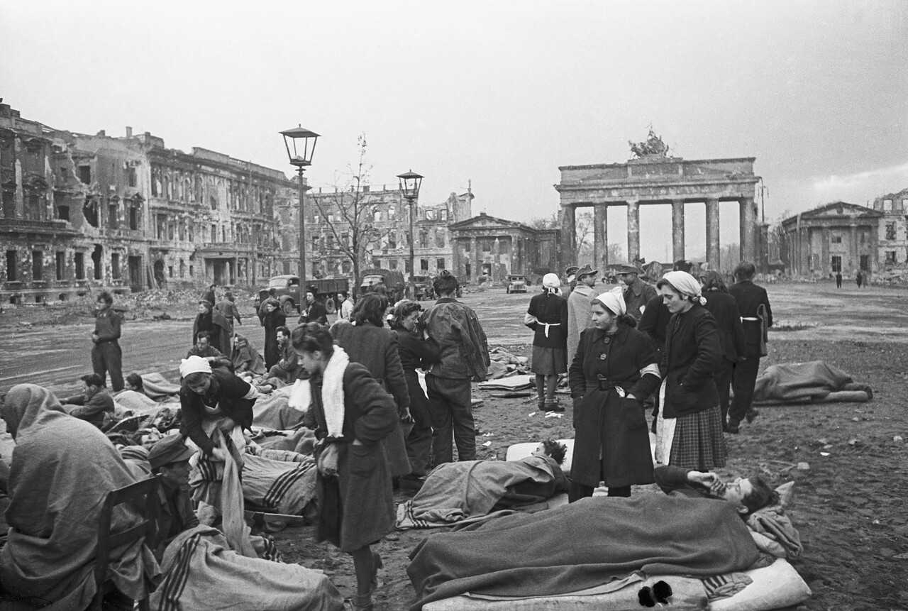 1-A1_KH200957_BrandenburgerTor_400dpi.jpg